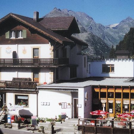 Sporthotel Maloja Buitenkant foto